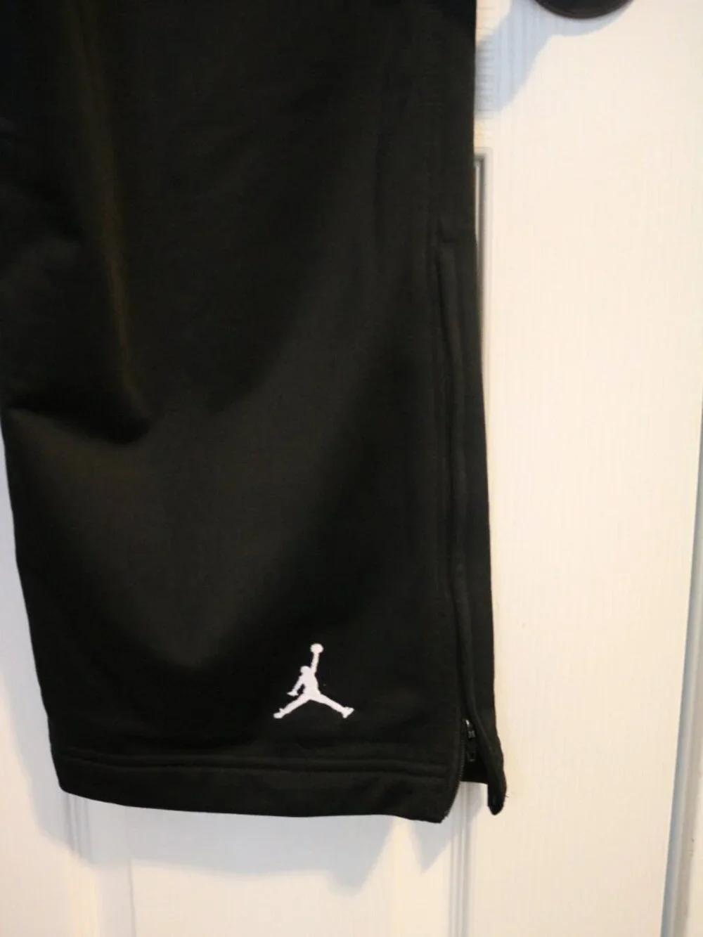 Black Jordan basketball warm up pants